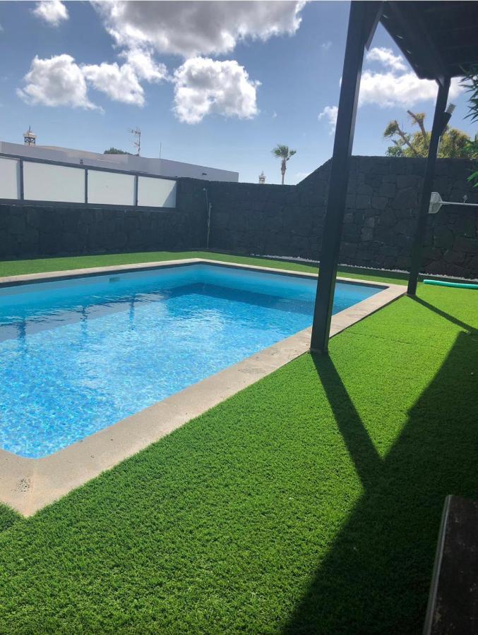 יאיזה Villa Altamosa מראה חיצוני תמונה