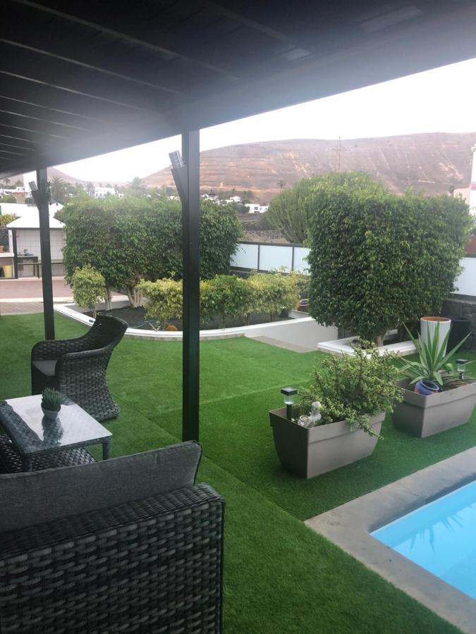 יאיזה Villa Altamosa מראה חיצוני תמונה