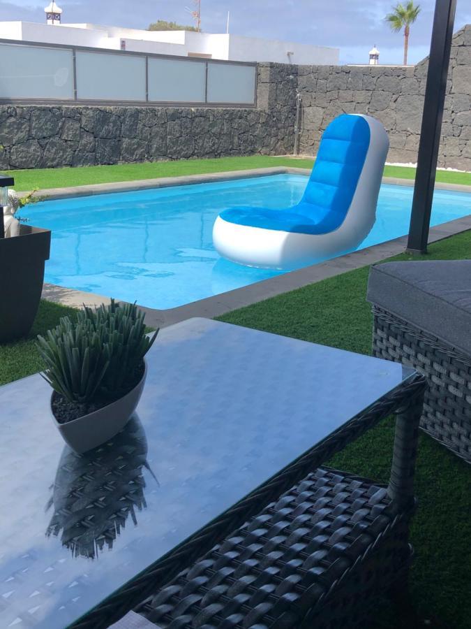 יאיזה Villa Altamosa מראה חיצוני תמונה