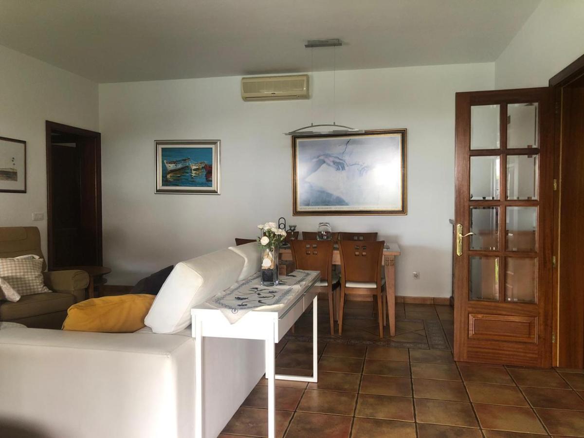 יאיזה Villa Altamosa מראה חיצוני תמונה