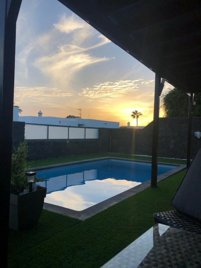 יאיזה Villa Altamosa מראה חיצוני תמונה