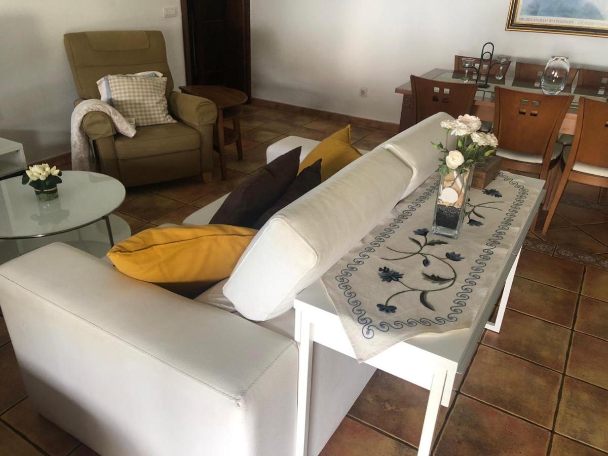 יאיזה Villa Altamosa מראה חיצוני תמונה